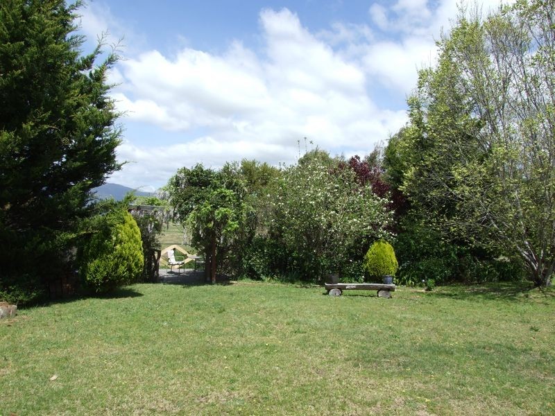 10 Ticehurst Close, Bega NSW 2550