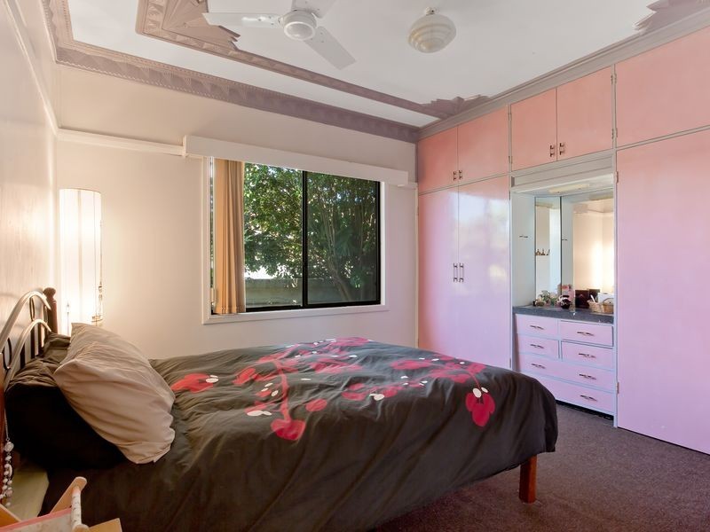 37 Carp Street, Bega NSW 2550