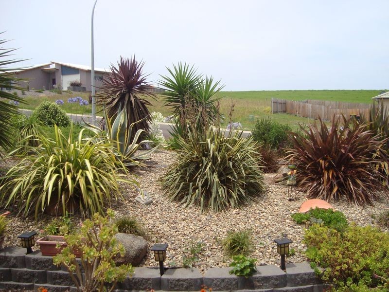 12 Koma Circuit, Bega NSW 2550