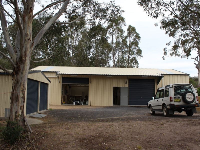 25 Dellril Drive, Bega NSW 2550