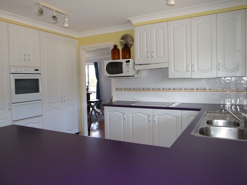 25 Dellril Drive, Bega NSW 2550