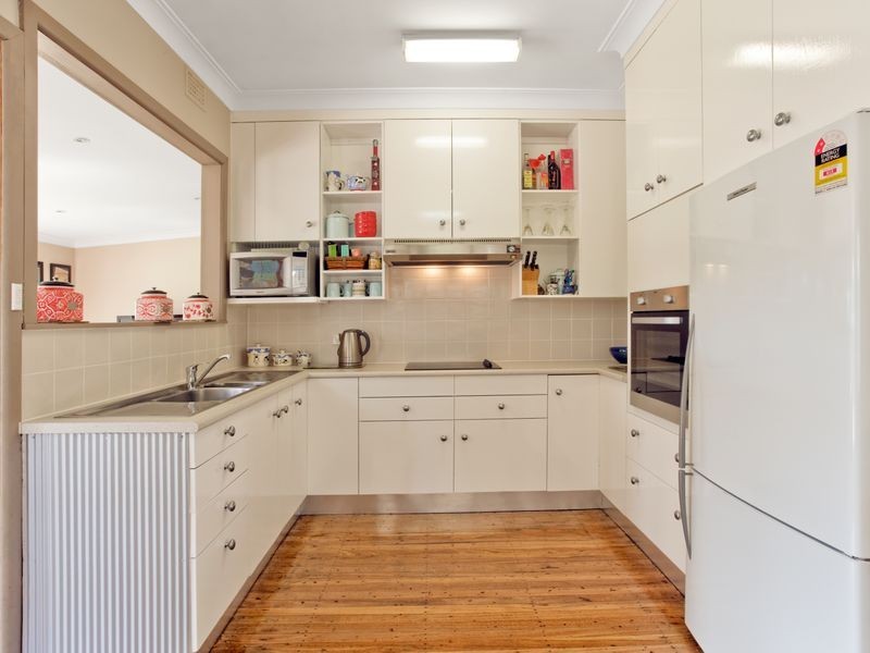24 Gordon Street, Bega NSW 2550