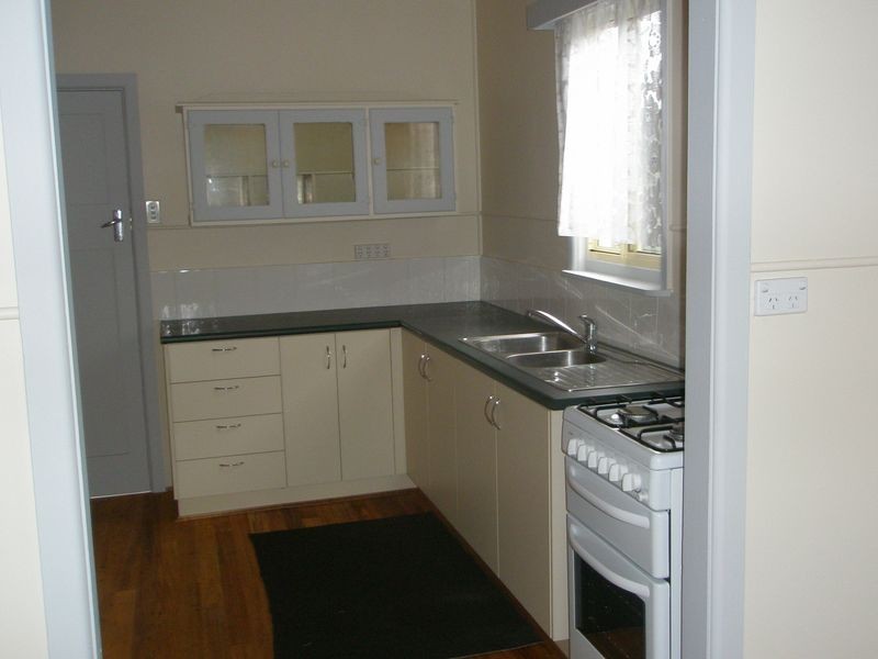 221 Maybe Street, Bombala NSW 2632