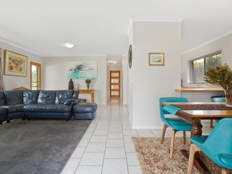 20 Clarke Street, Wolumla NSW 2550