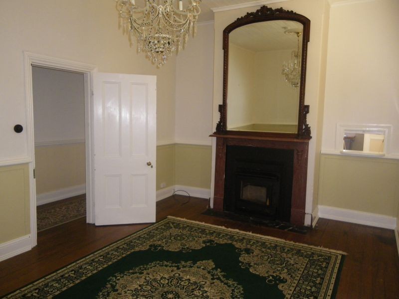 10 Bega Street, Bega NSW 2550