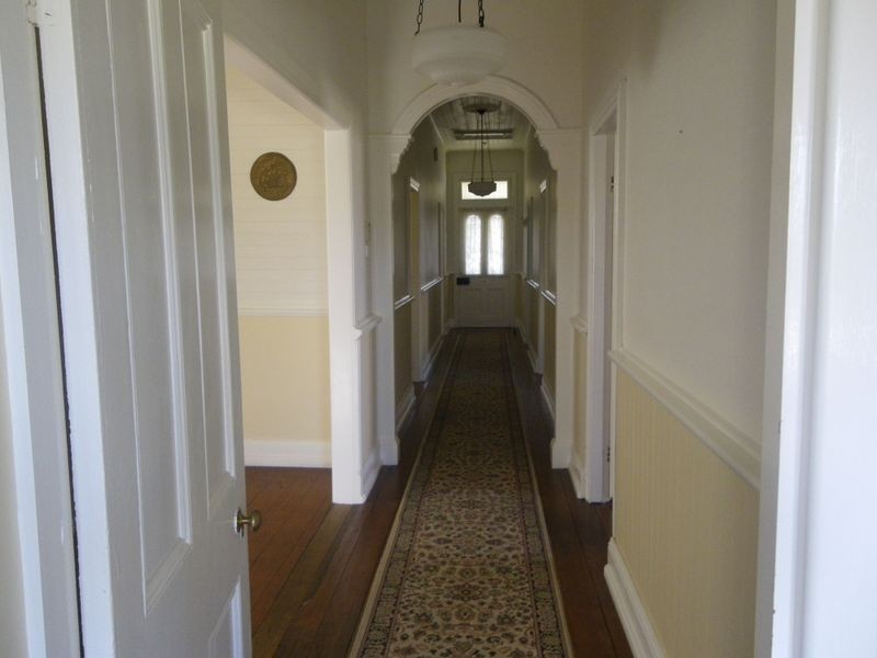 10 Bega Street, Bega NSW 2550