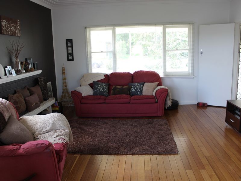 98 Rawlinson Street, Bega NSW 2550