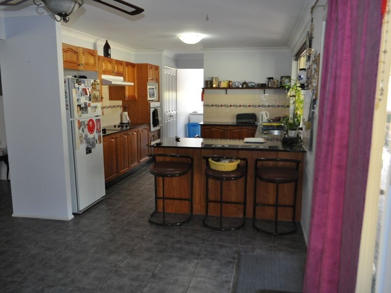 9 Eleanora Close, Wolumla NSW 2550