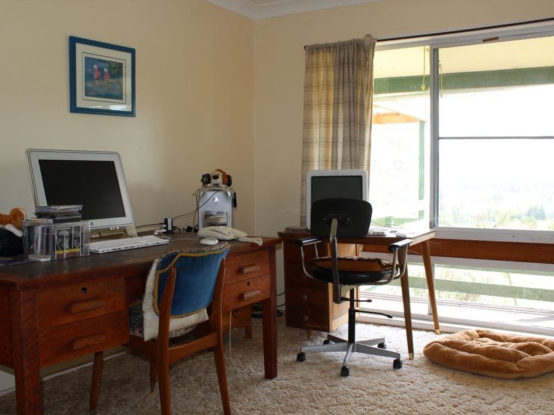 15 Quinlans Road, Quaama NSW 2550