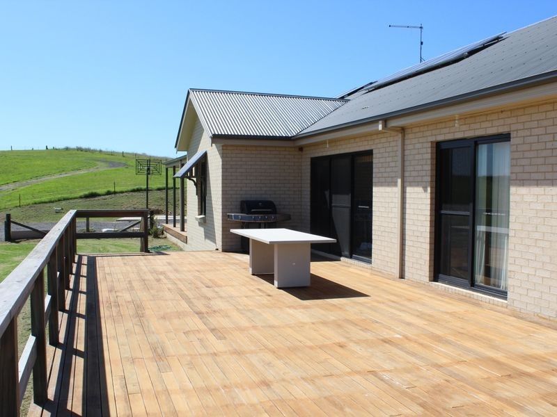 320 Kameruka Lane, Candelo NSW 2550