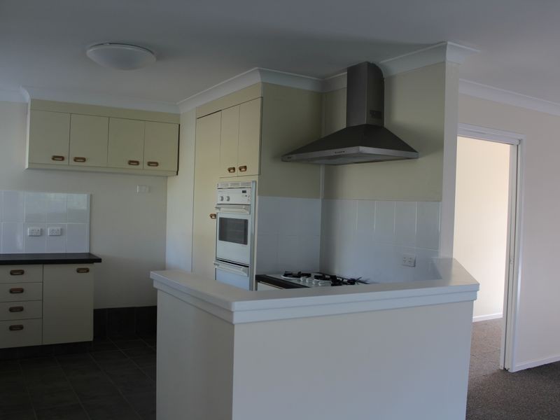 28 Rawlinson Street, Bega NSW 2550