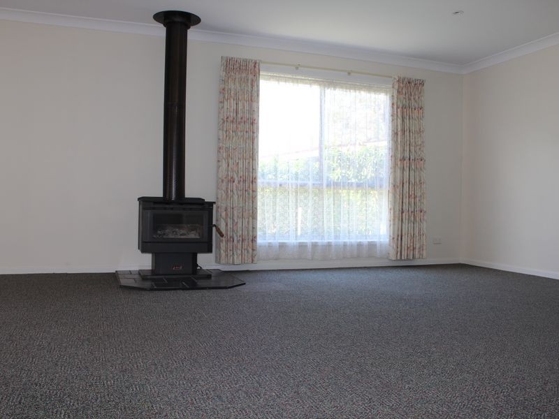 28 Rawlinson Street, Bega NSW 2550