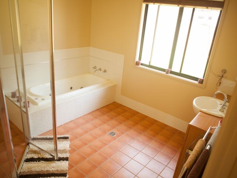 29 Strathmore Crescent, Kalaru NSW 2550