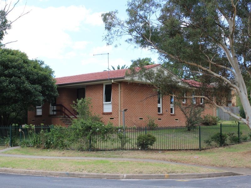 106 East Street, Bega NSW 2550