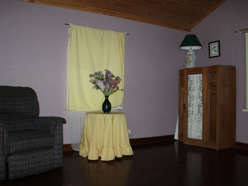 27 Mecklenberg Street, Bega NSW 2550