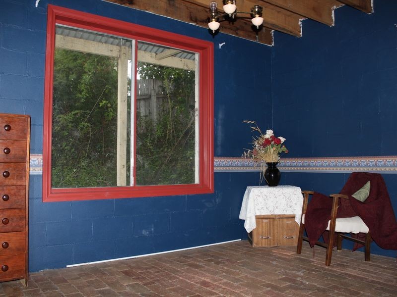 27 Mecklenberg Street, Bega NSW 2550