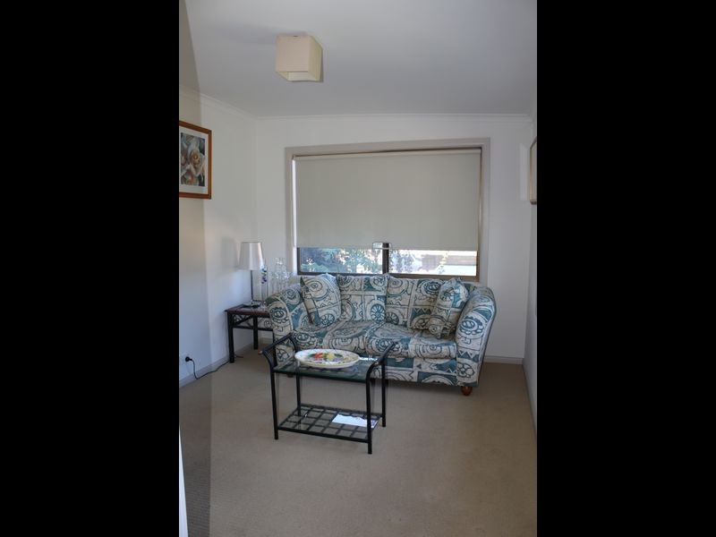 43 Eden Street, Bega NSW 2550