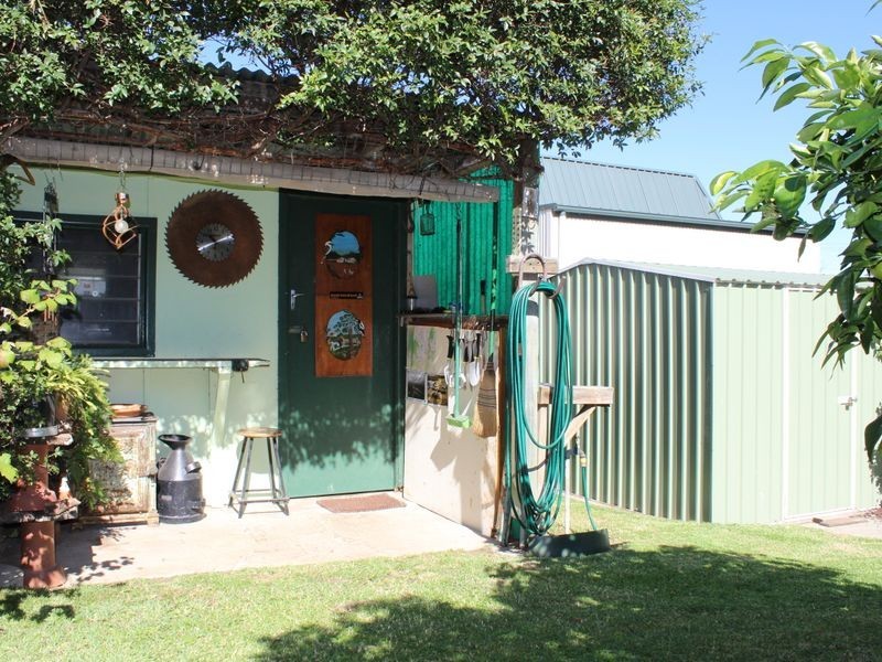 43 Eden Street, Bega NSW 2550