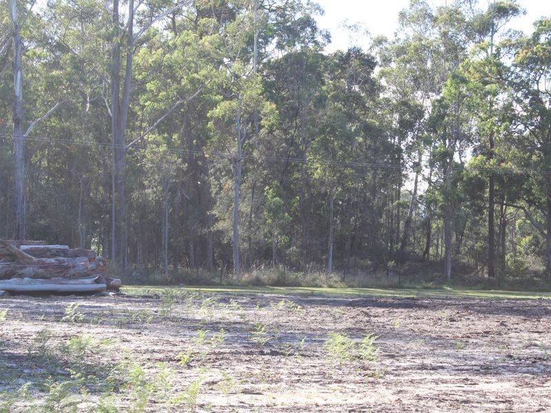 60 Armstrong Drive, Kalaru NSW 2550