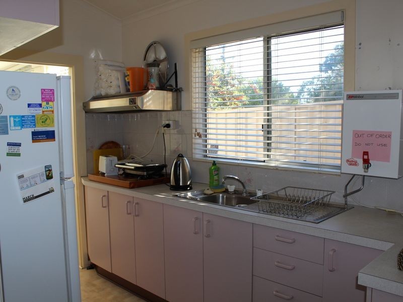 50 Parker Street, Bega NSW 2550