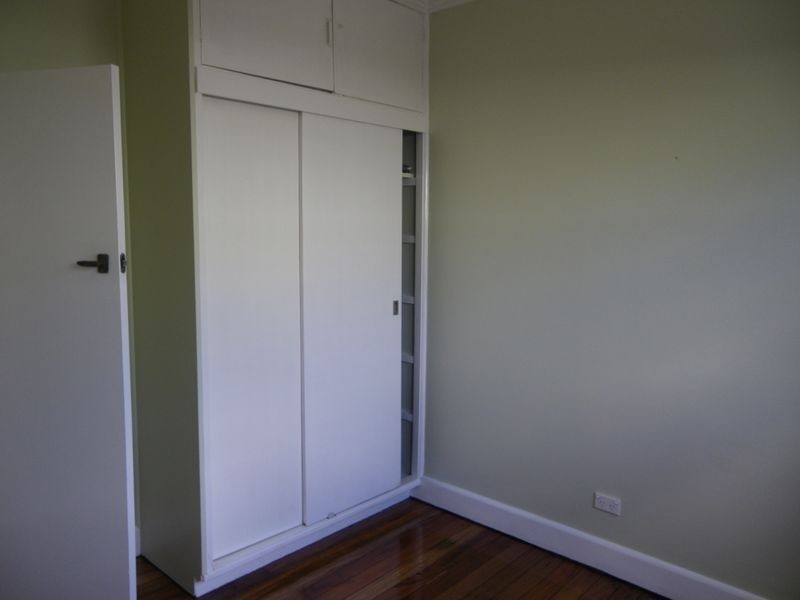 11 Dowling Street, Bega NSW 2550