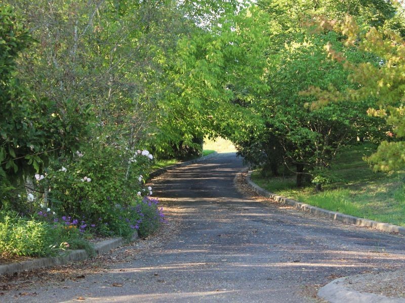 33 Parrabel Street, Bega NSW 2550