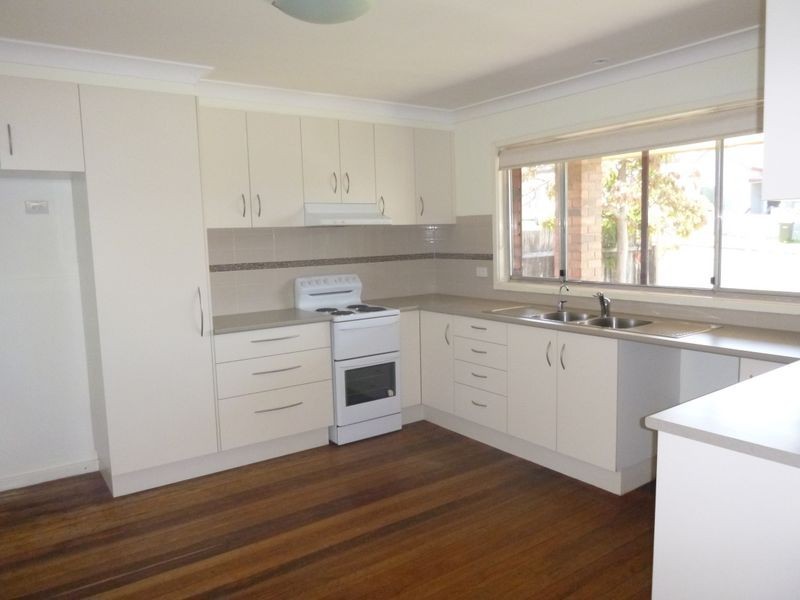2 Sattler Street, Bega NSW 2550