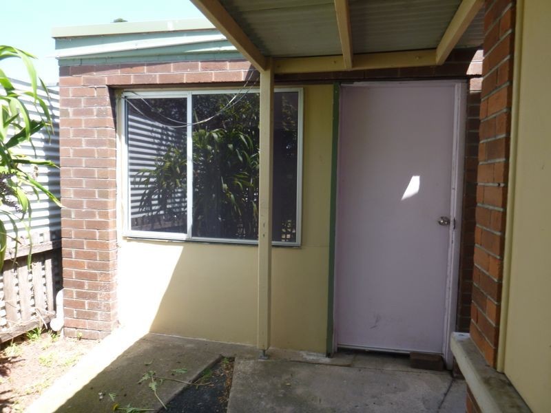 2 Sattler Street, Bega NSW 2550