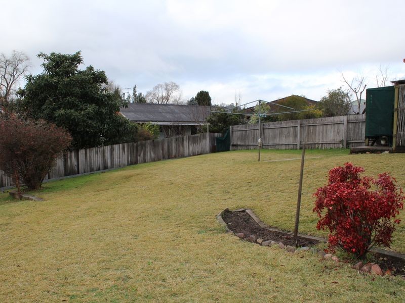 4 Meringo Street, Bega NSW 2550