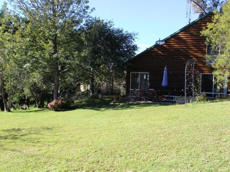 6 Bega Street, Cobargo NSW 2550