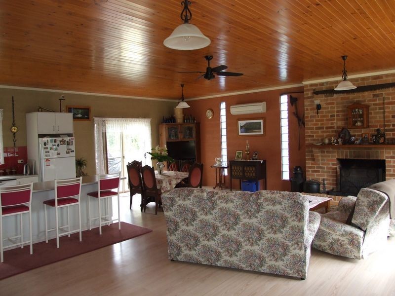 237 Reedy Swamp Road, Tarraganda NSW 2550