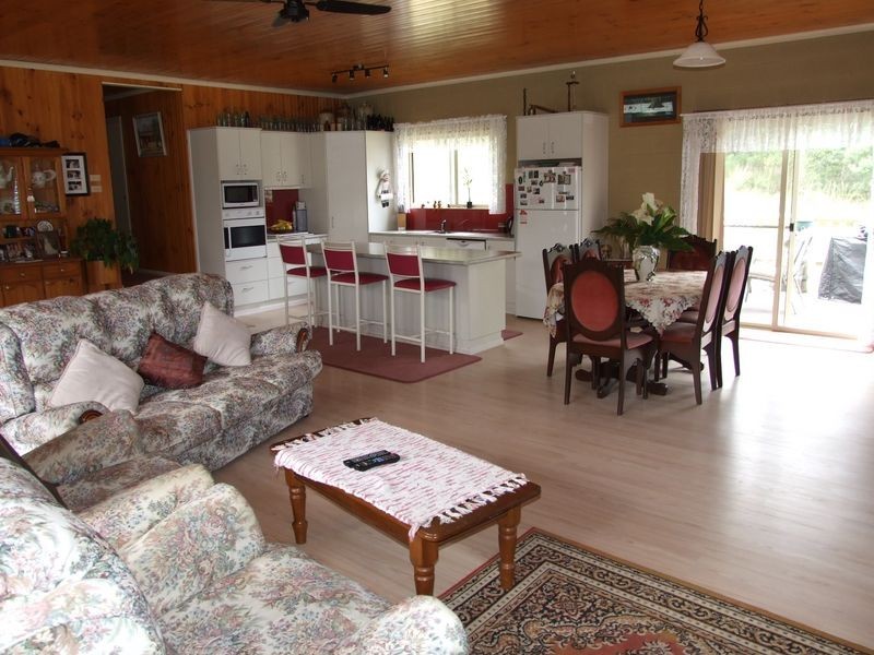 237 Reedy Swamp Road, Tarraganda NSW 2550