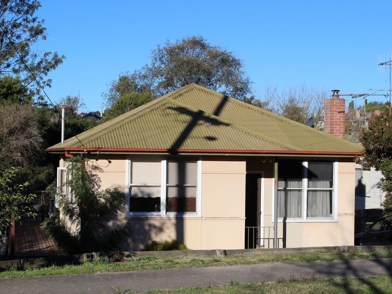 64 Meringo Street, Bega NSW 2550
