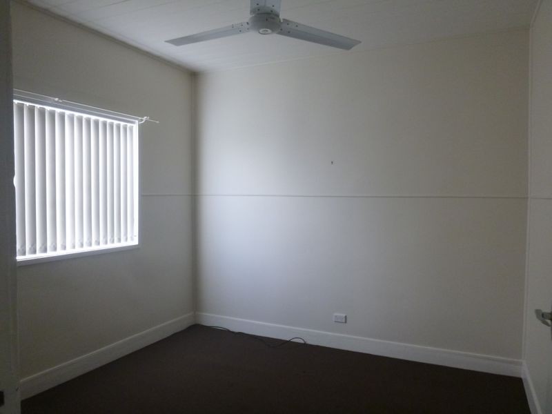 2 Minyama Parade, Bega NSW 2550