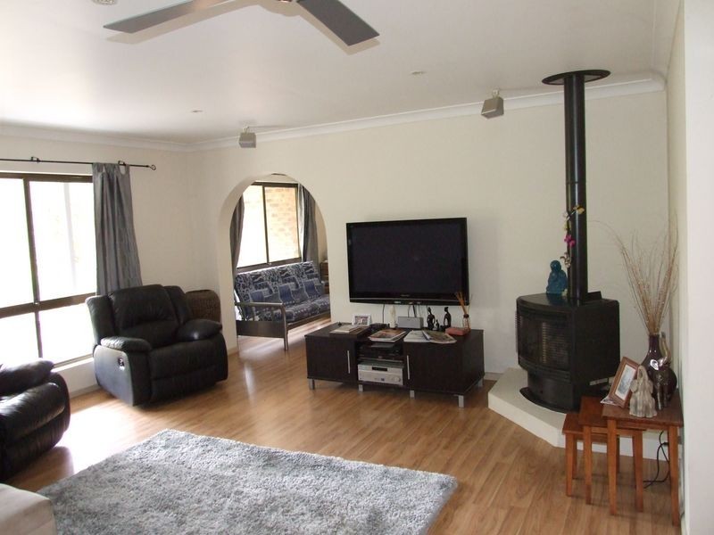 27 Nullica Road, Bega NSW 2550