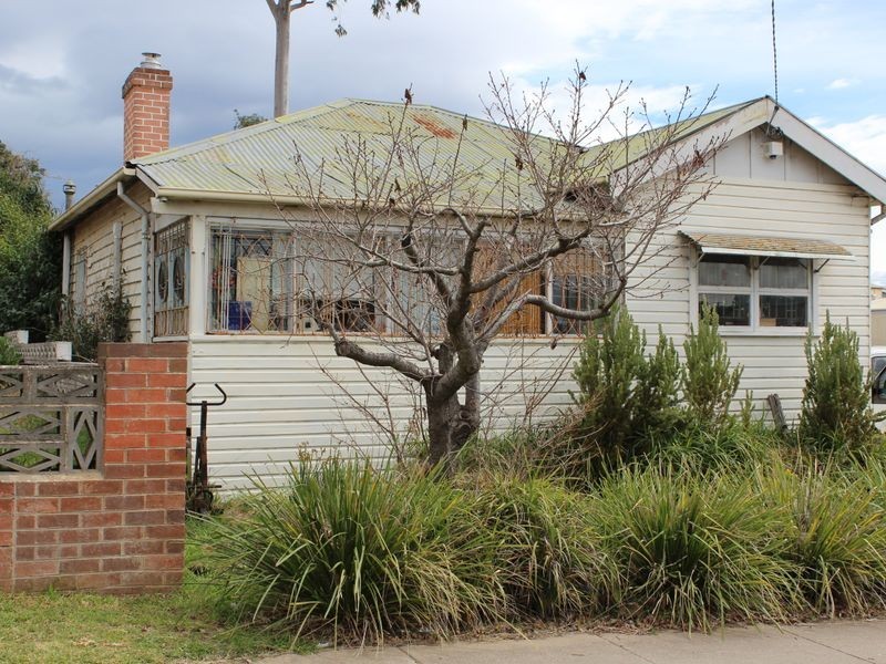81 Gipps Street, Bega NSW 2550
