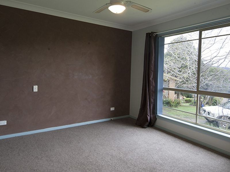 5 Hart Crescent, Bega NSW 2550