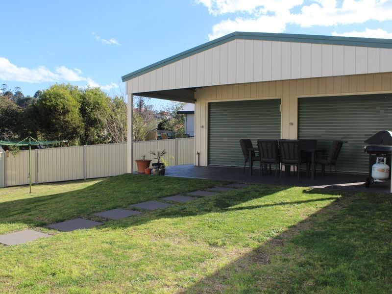 27 Gordon Street, Bega NSW 2550