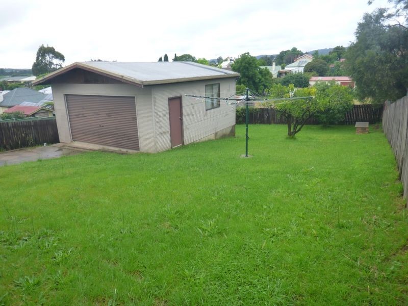 4 Little Bega Street, Bega NSW 2550