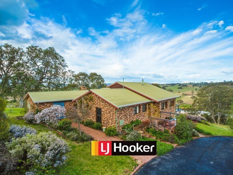 72 Gillcrest Drive, Bega NSW 2550