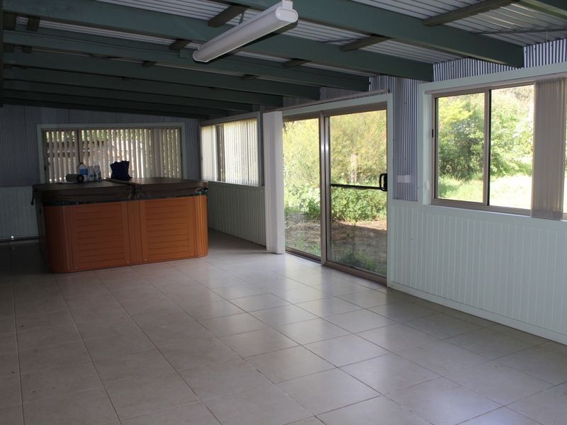 11 Kerrisons Lane, Bega NSW 2550