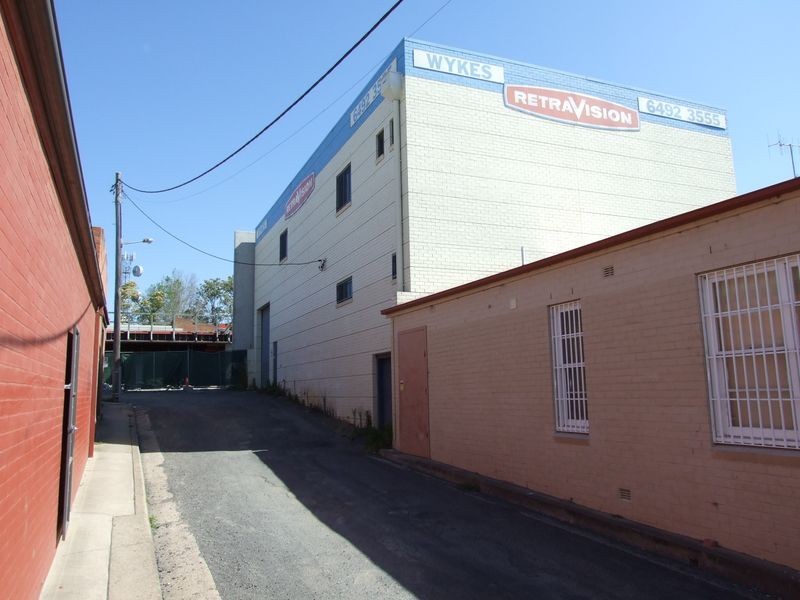 70 Gipps Street, Bega NSW 2550