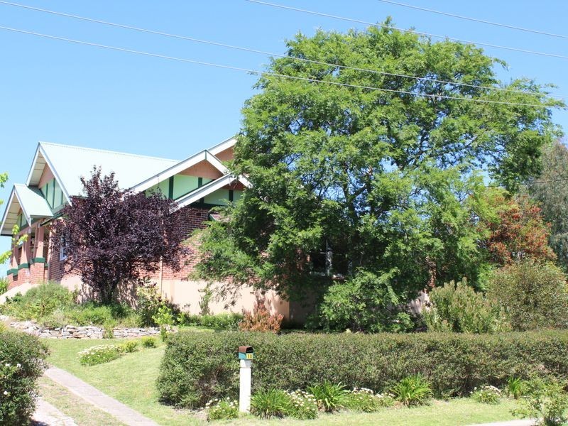 18 High Street, Bega NSW 2550