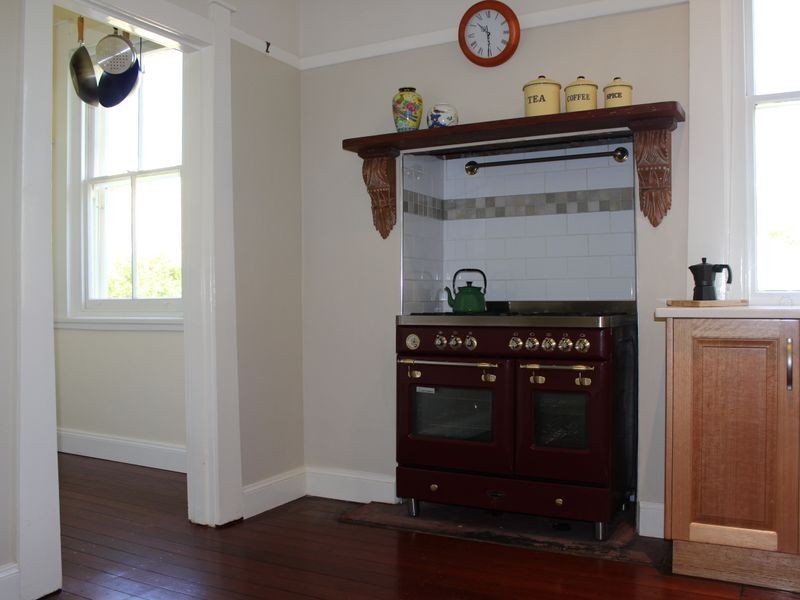 18 High Street, Bega NSW 2550