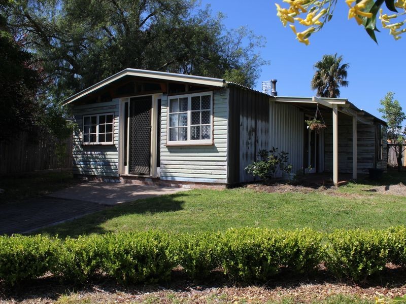 18 High Street, Bega NSW 2550