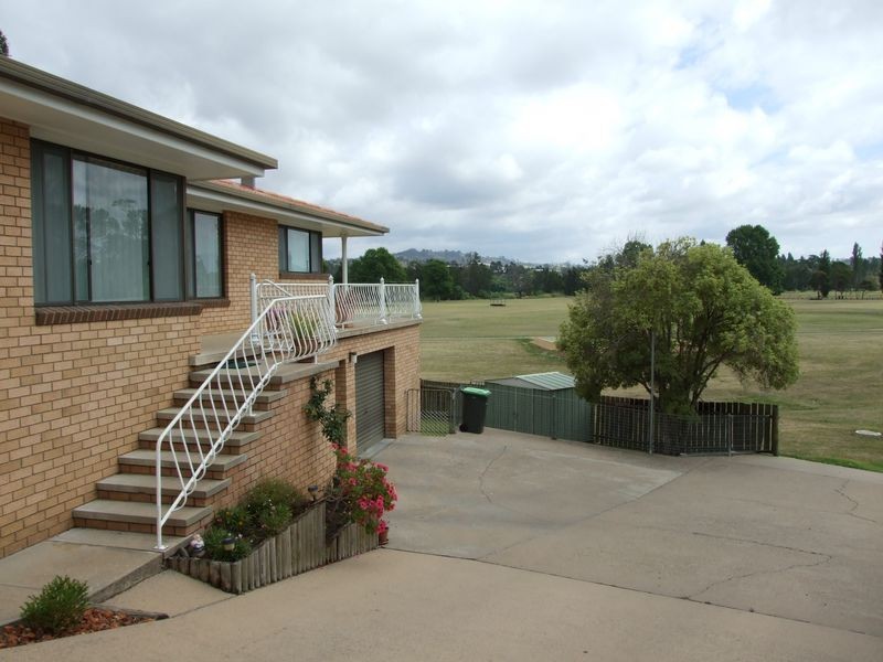 17 Kooringal Place, Bega NSW 2550