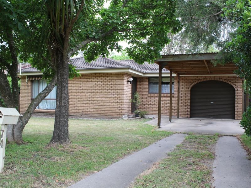 74 Valley Street, Bega NSW 2550