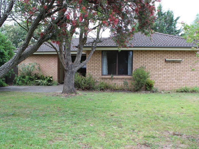 74 Valley Street, Bega NSW 2550