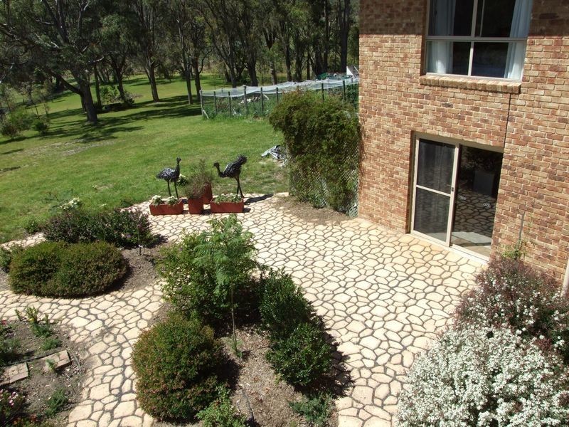 99 Mountview Close, Bega NSW 2550