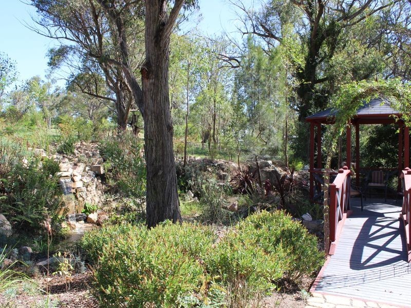 99 Mountview Close, Bega NSW 2550